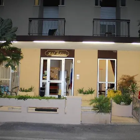 Hotel Malvina 3*